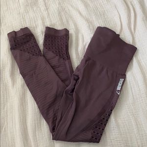 Gym shark leggings
